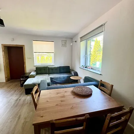 Corner House 아파트 Pleśna